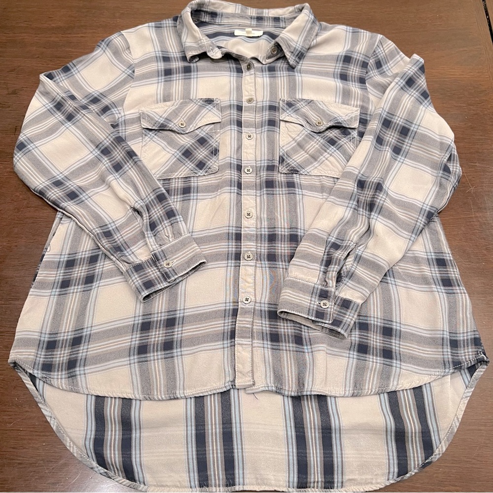 Maurices Blue Gray Plaid Long Sleeve Button Down Collared Shirt - Picture 8 of 12